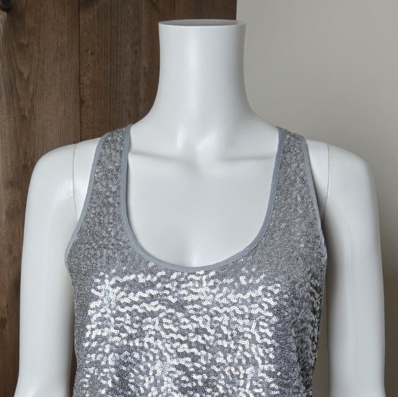 NWT GAP Silver Sequin Scoop Neck Dressy Tank Top - Picture 6 of 12